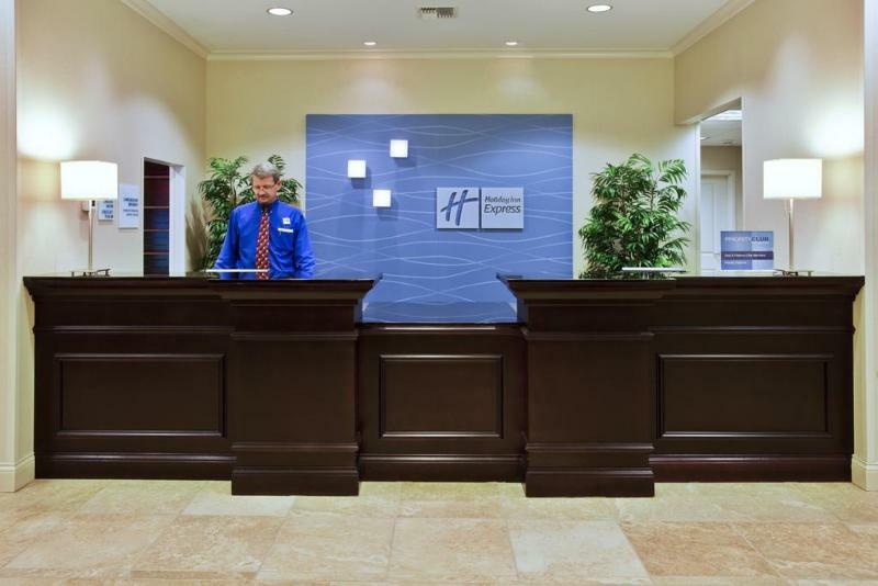 Holiday Inn Express Hotel & Suites Fort Pierce West Eksteriør billede